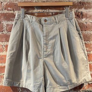 Pleated Khaki Short